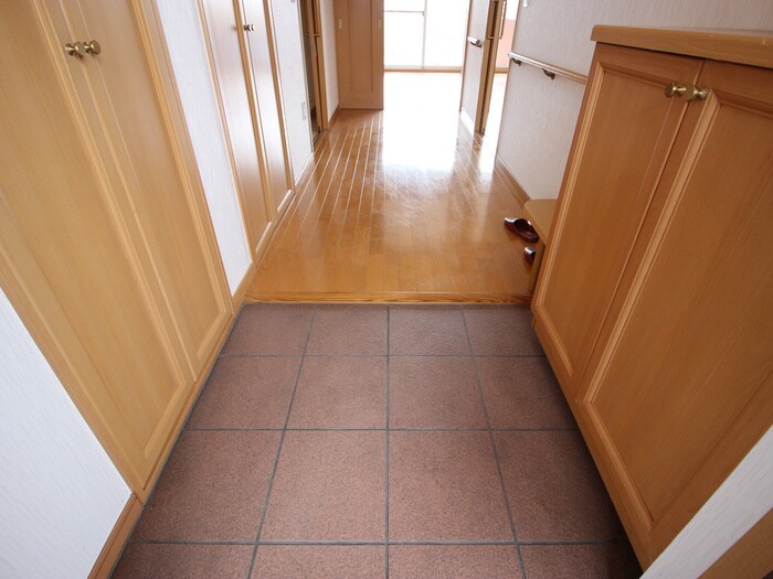 サンリット一番館の物件内観写真