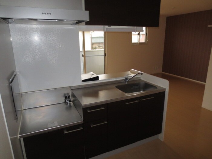 ドマ－ニの物件内観写真