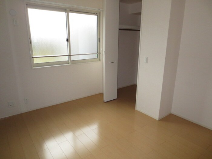 ドマ－ニの物件内観写真