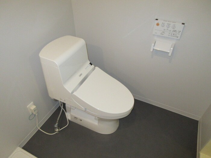 アドラブール新守山の物件内観写真