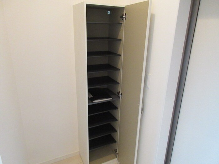 アドラブール新守山の物件内観写真