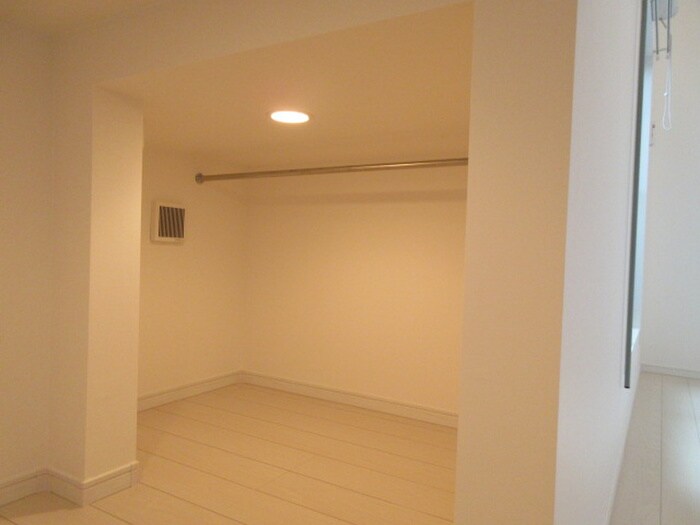 アドラブール新守山の物件内観写真