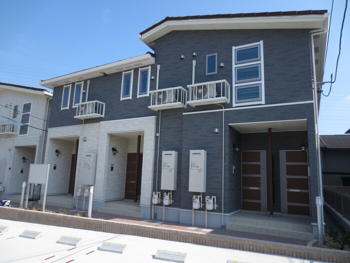 ラパンノアールの物件外観写真