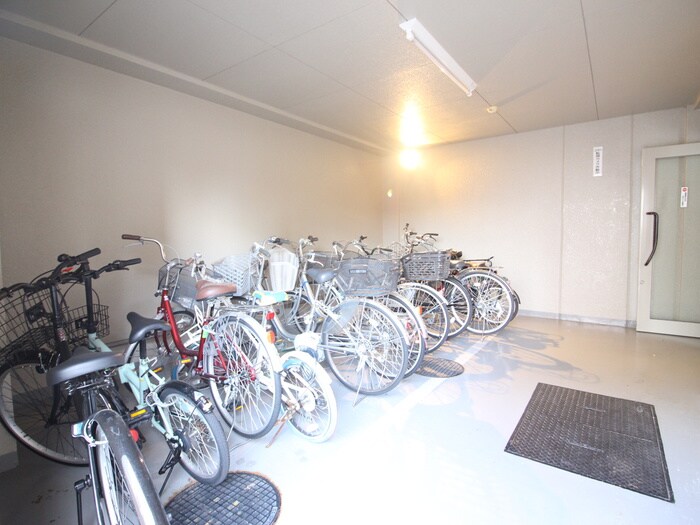 リベラ大曽根の物件外観写真