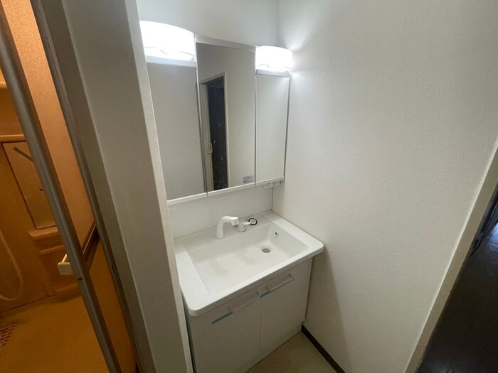 リベラ大曽根の物件内観写真