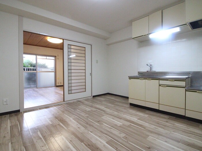 アーバンエコーズの物件内観写真