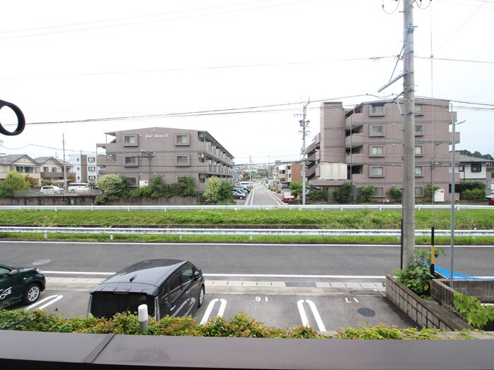 ベッロ・ルーチェⅢの物件内観写真