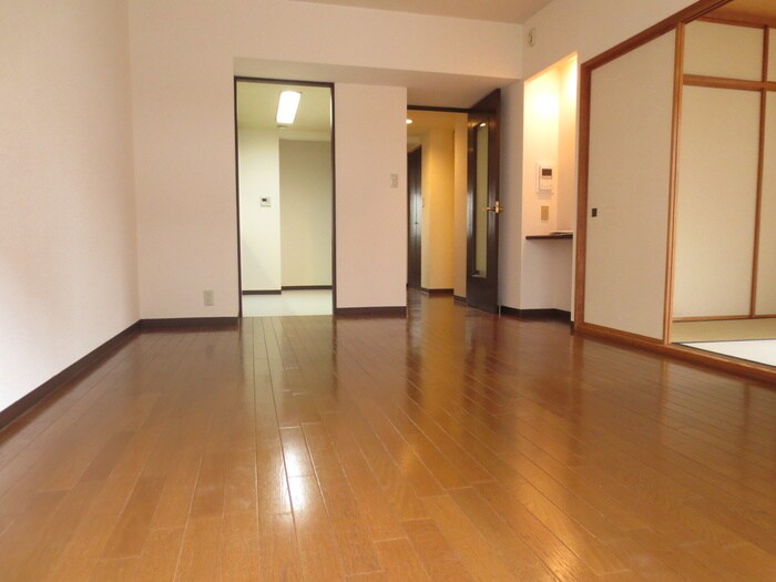 パーク・ノヴァ・徳川園の物件内観写真