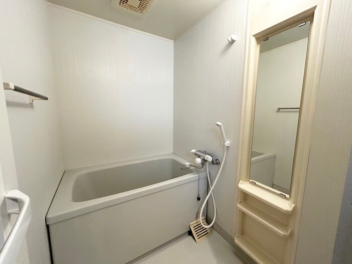 鶴舞ガーデンコートの物件内観写真