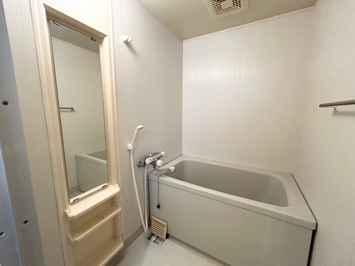 鶴舞ガーデンコートの物件内観写真