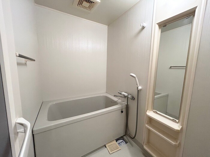 鶴舞ガーデンコートの物件内観写真