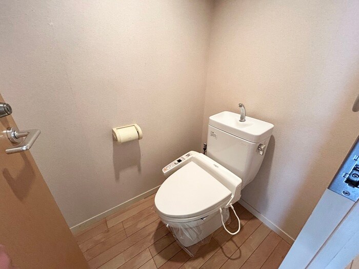 鶴舞ガーデンコートの物件内観写真