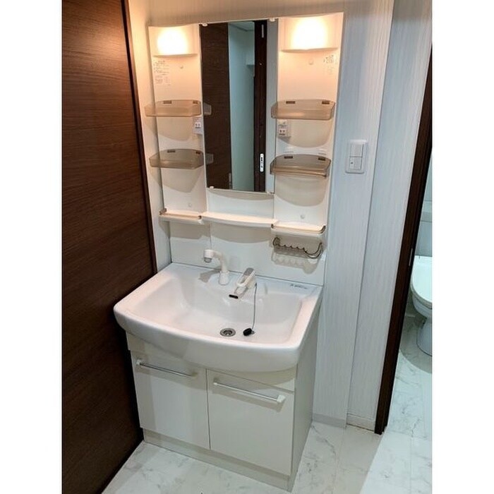 ユニ－ブル第二天白の物件内観写真