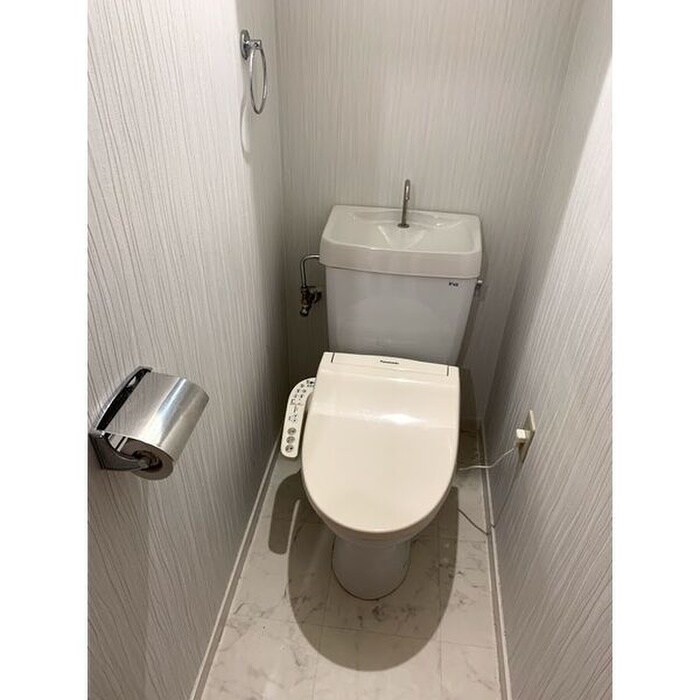 ユニ－ブル第二天白の物件内観写真