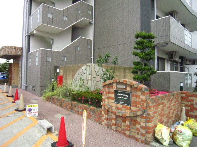 メゾン・ド・ソレイユの物件外観写真