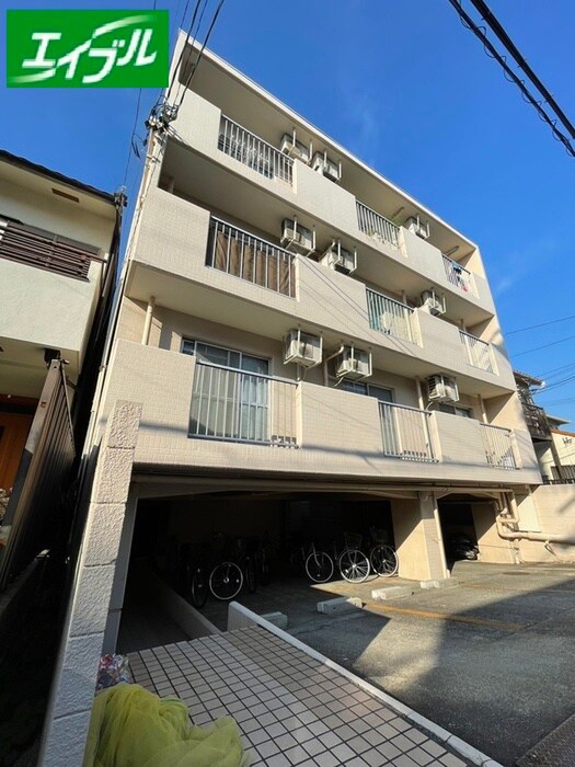 ｺｽﾓ川名の物件外観写真