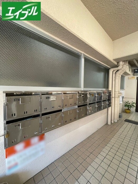 ｺｽﾓ川名の物件外観写真