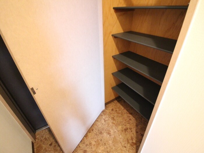 グランデ－ジ則武の物件内観写真