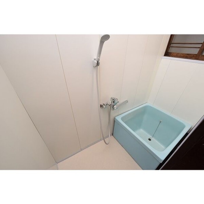 遠島鳥居先貸家の物件内観写真