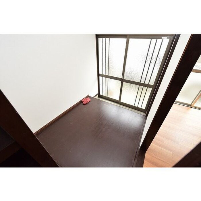 遠島鳥居先貸家の物件内観写真