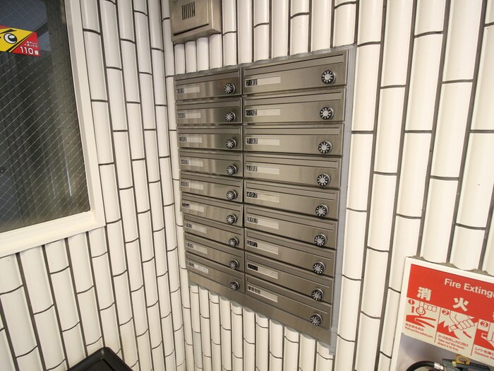 レスカール白金の物件外観写真