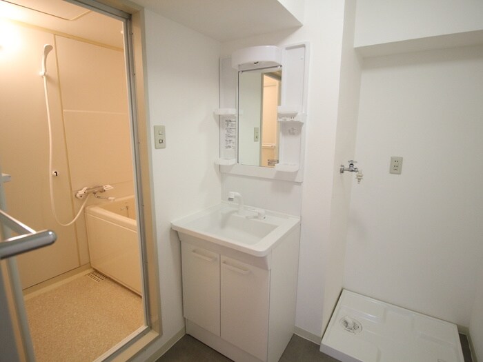 レスカール白金の物件内観写真