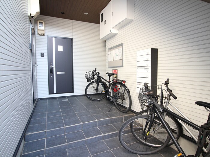 リュミエールウエストの物件外観写真