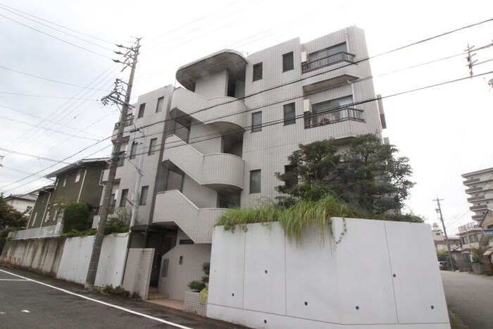 ノヴァ藤が丘東の物件外観写真