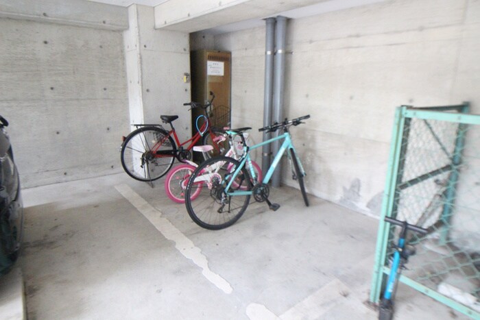 ノヴァ藤が丘東の物件外観写真