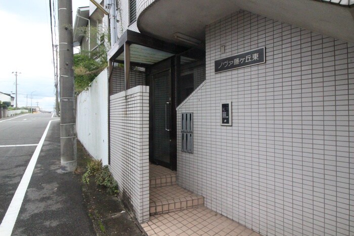 ノヴァ藤が丘東の物件外観写真