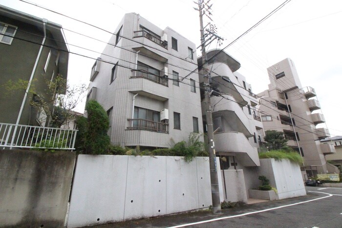 ノヴァ藤が丘東の物件外観写真