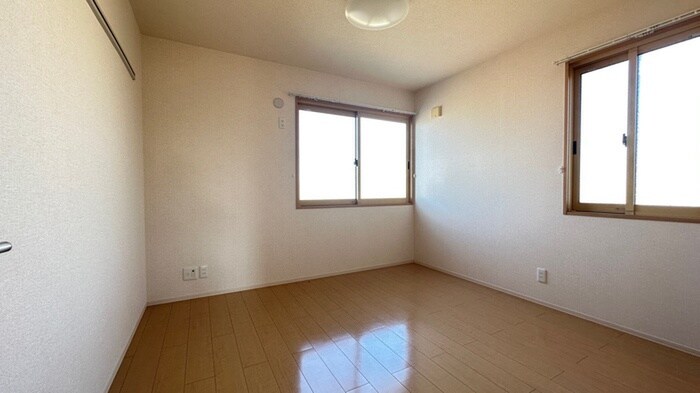 サンタヴィラの物件内観写真