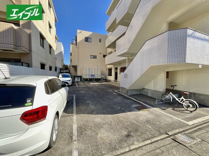 コーポラス新瑞の物件外観写真