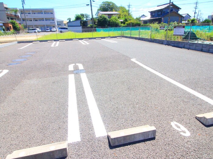 クータウンの物件外観写真