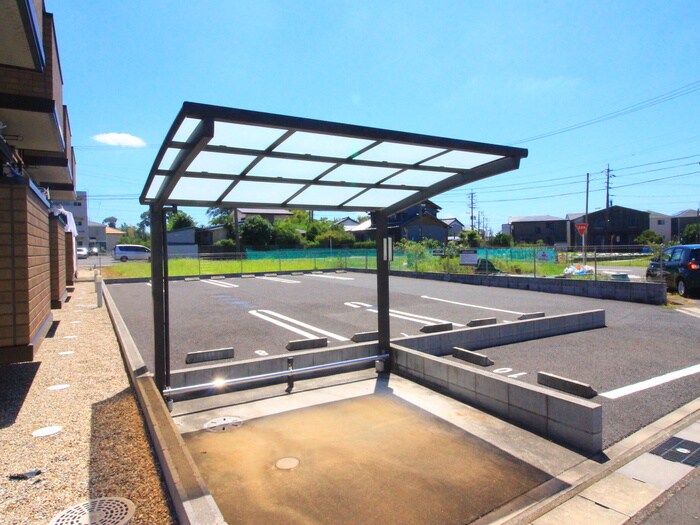 クータウンの物件外観写真