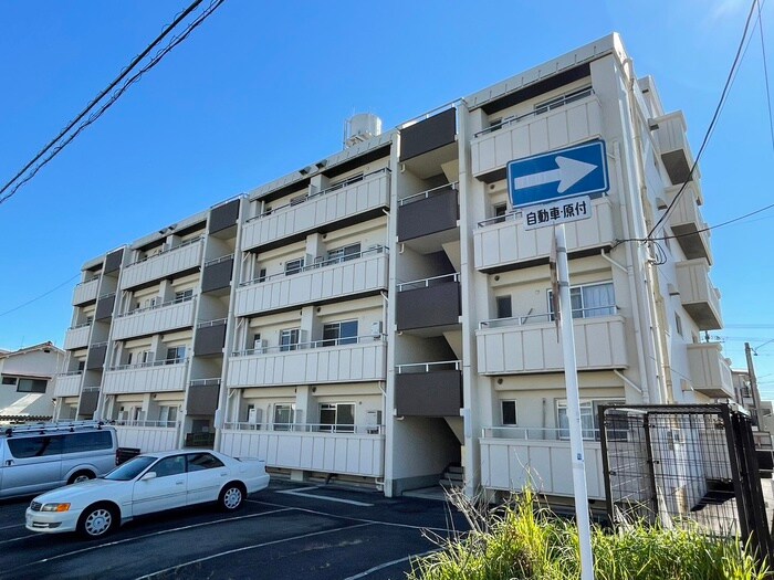 高重ビルの物件外観写真