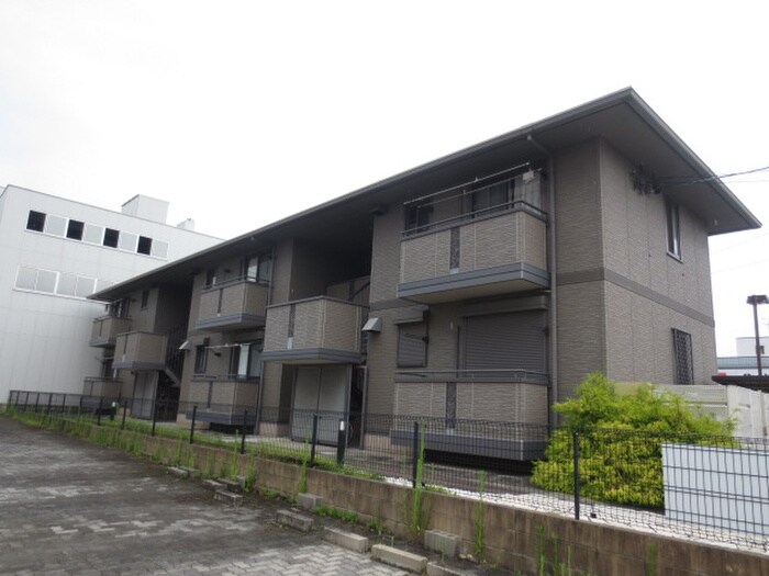 セジュール名和の物件外観写真