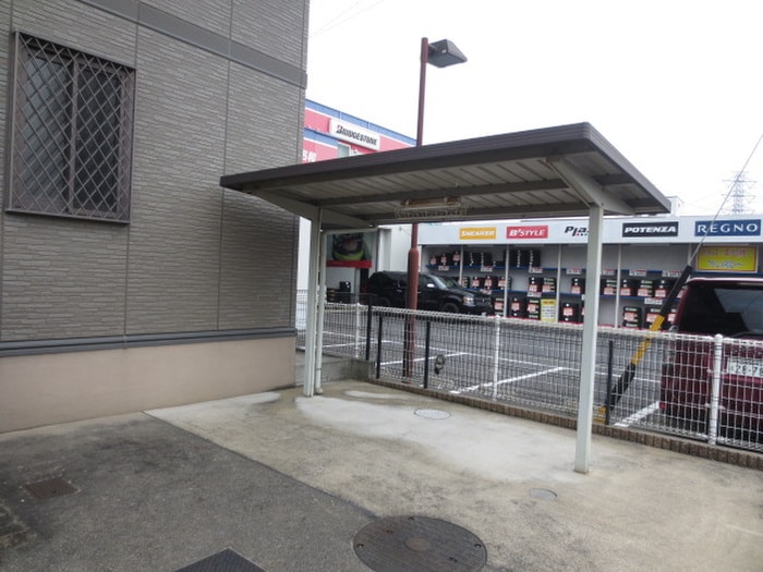 セジュール名和の物件外観写真