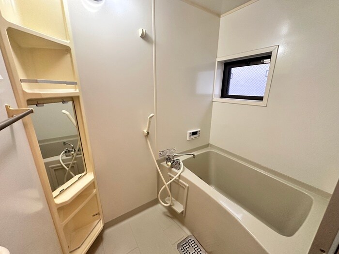 セジュール名和の物件内観写真