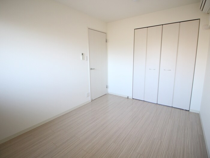 ルペルティア植田の物件内観写真