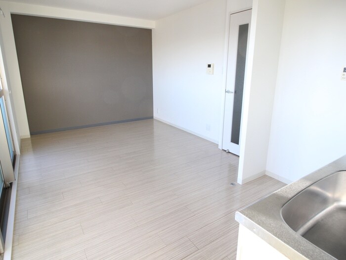 ルペルティア植田の物件内観写真