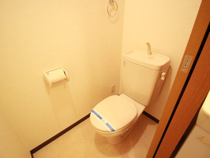 ア－ルズコ－ト本郷の物件内観写真