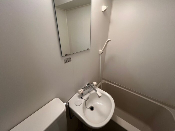 キャピタル上前津の物件内観写真