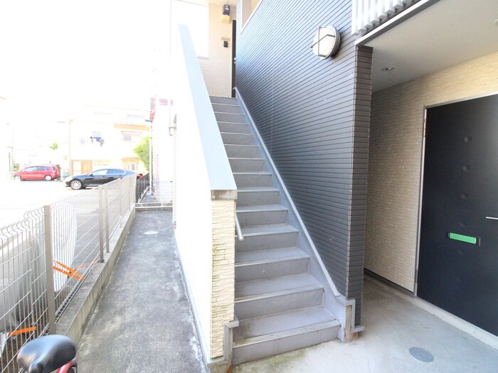 ヴェリテール本陣の物件外観写真