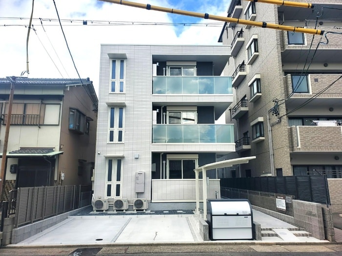 セレスティア森末町の物件外観写真