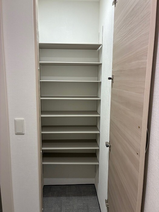 セレスティア森末町の物件内観写真