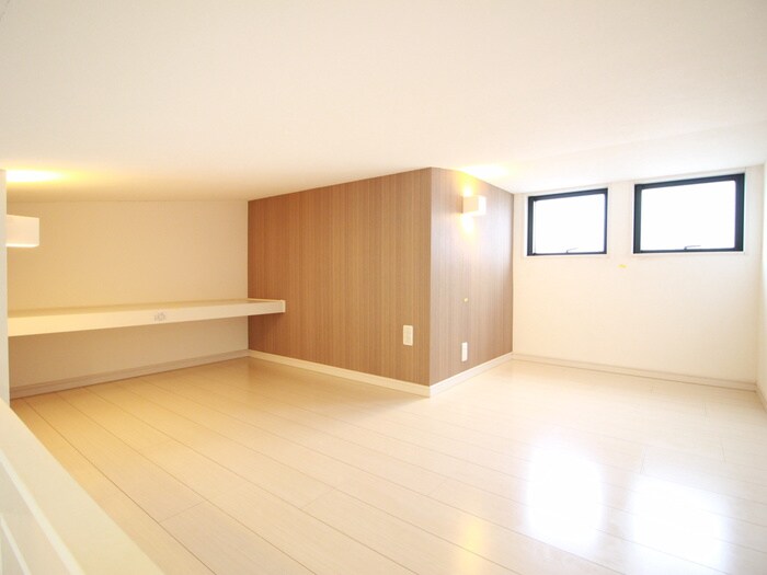 ホワイトアゲートの物件内観写真