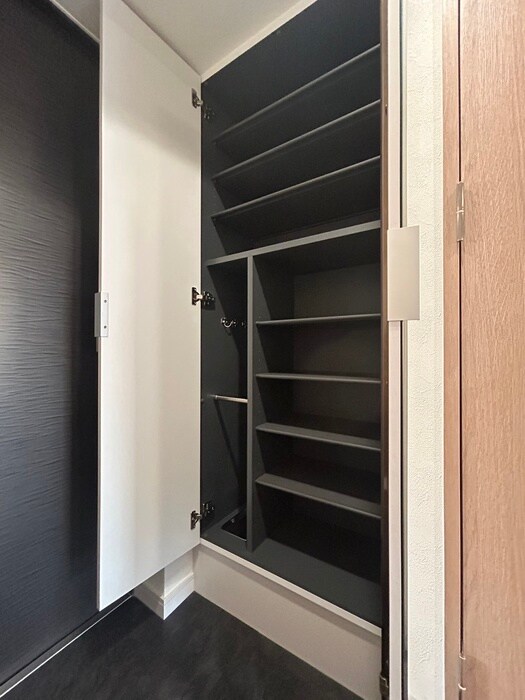 プレサンス太閤通駅前デュプルの物件内観写真