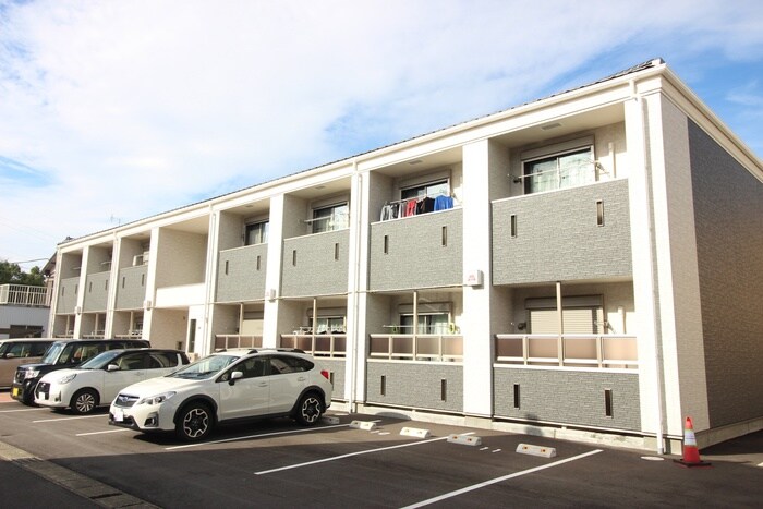 グリーンシティーⅠの物件外観写真