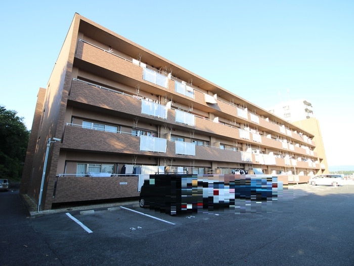 ア・レーズ平子の物件外観写真